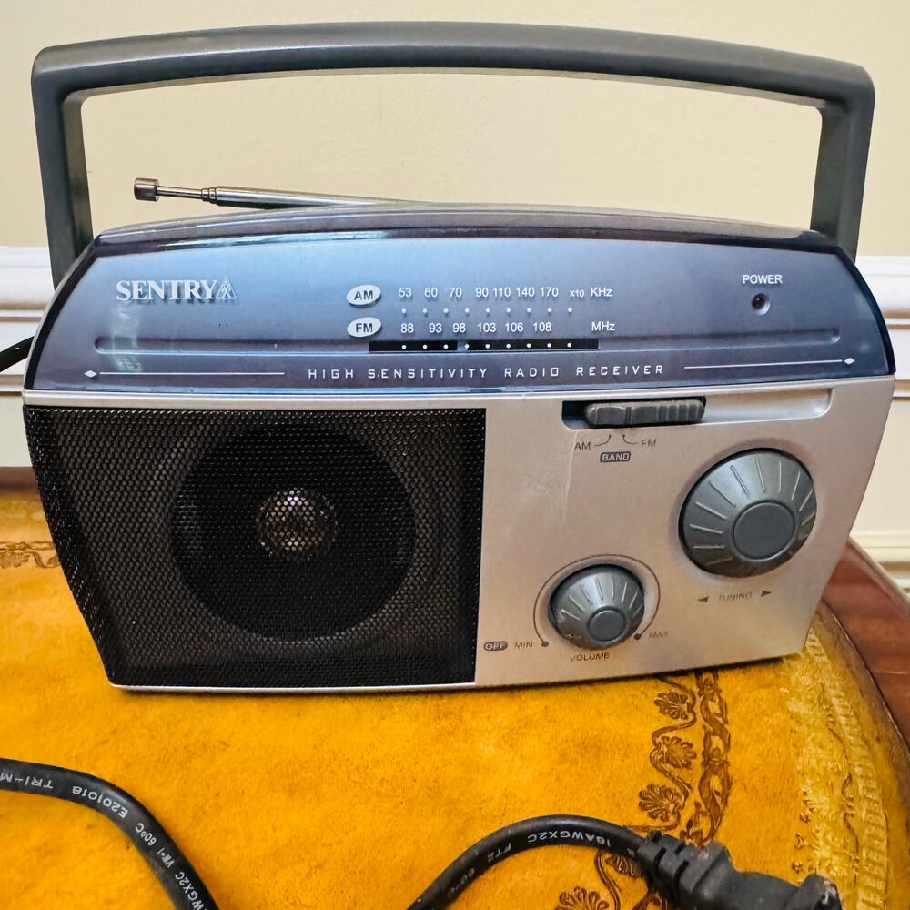 Vintage Radio PR120 AM FM TV Silver & Blue Radio Sentry TESTED AND WORKS